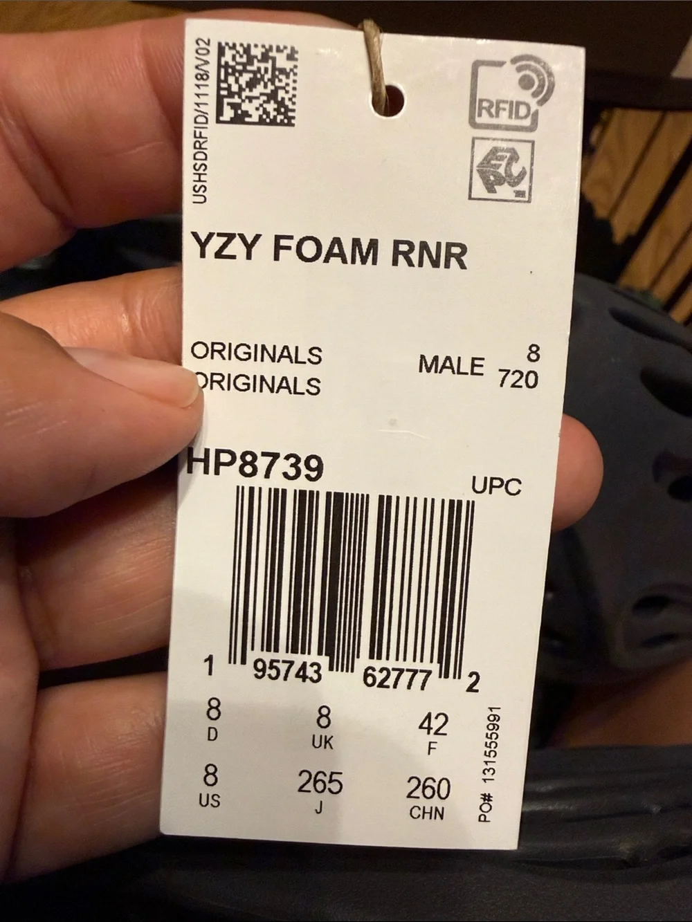 adidas YZY Foam RNR Tag - White